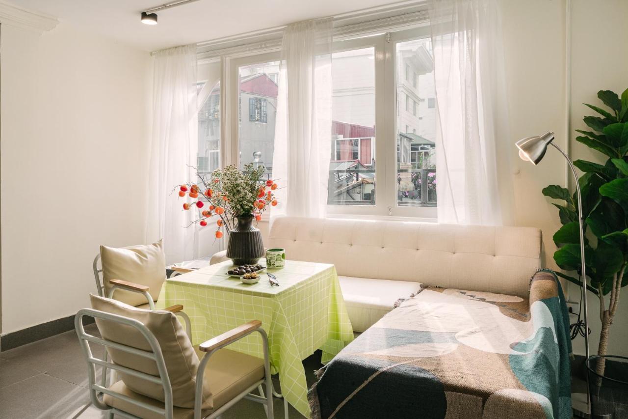 Delapong Homestay - 50M To Hoan Kiem Lake Hanoi Exteriör bild